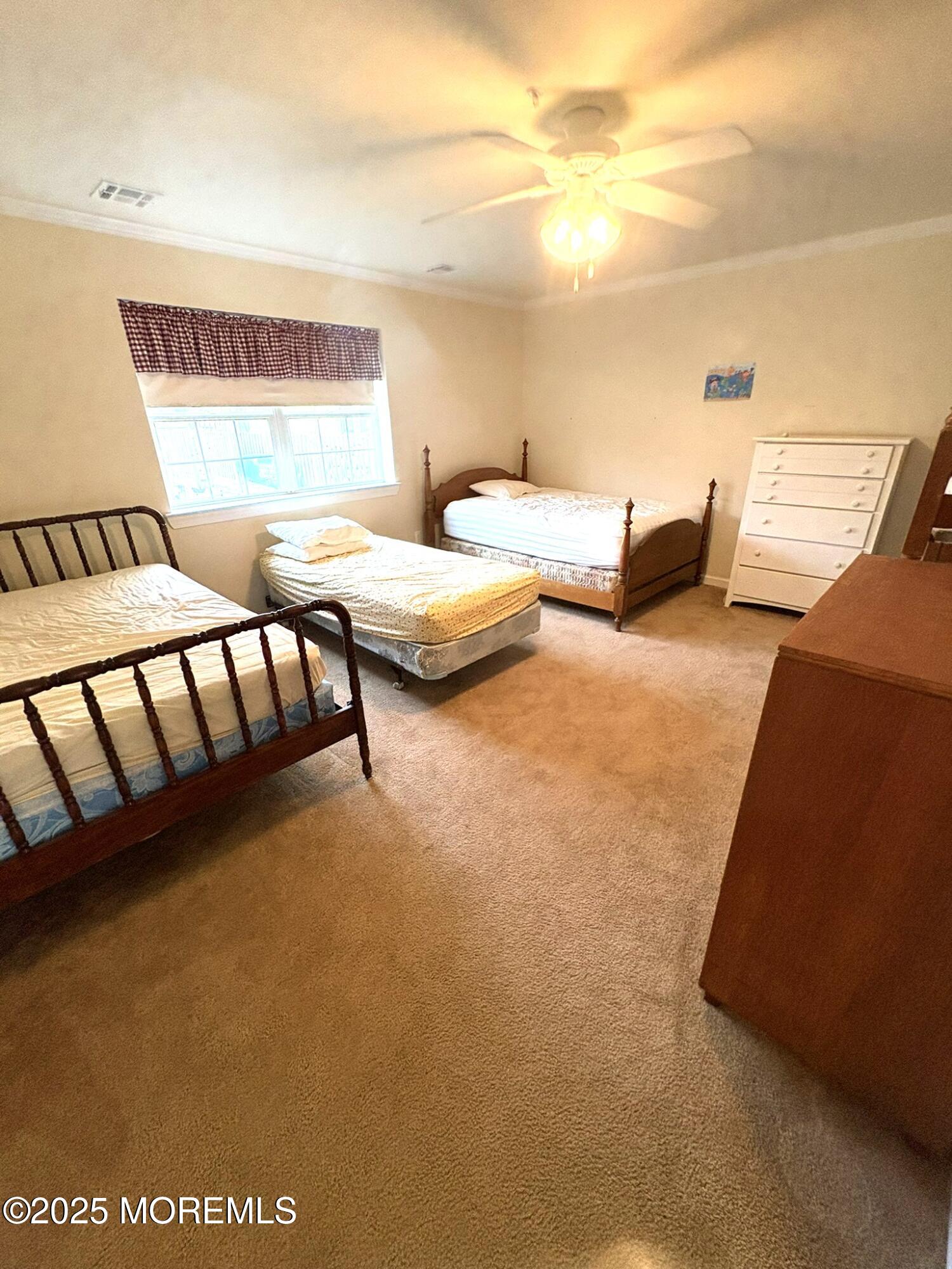 119 Dupont Avenue 10
