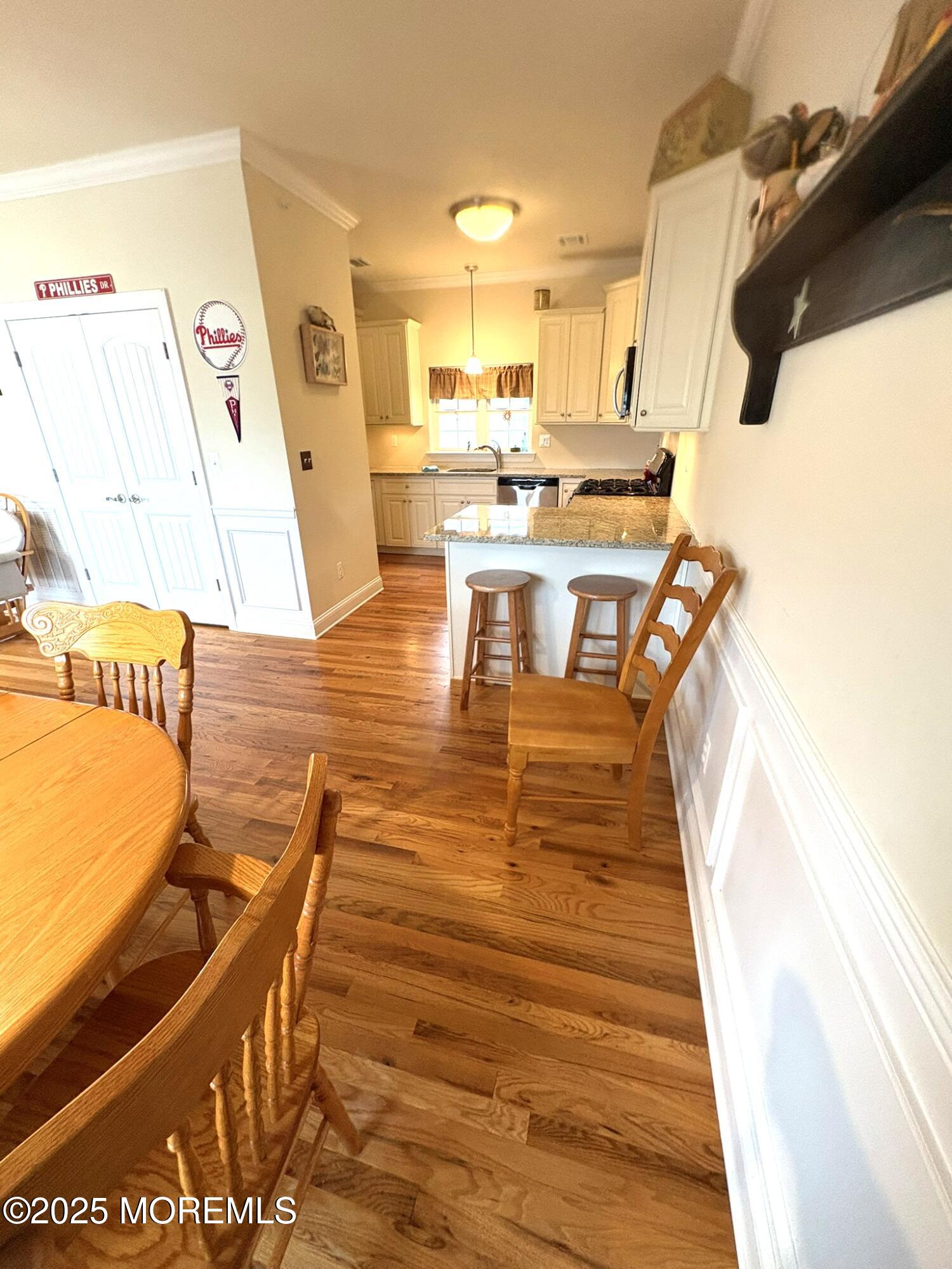 119 Dupont Avenue 10