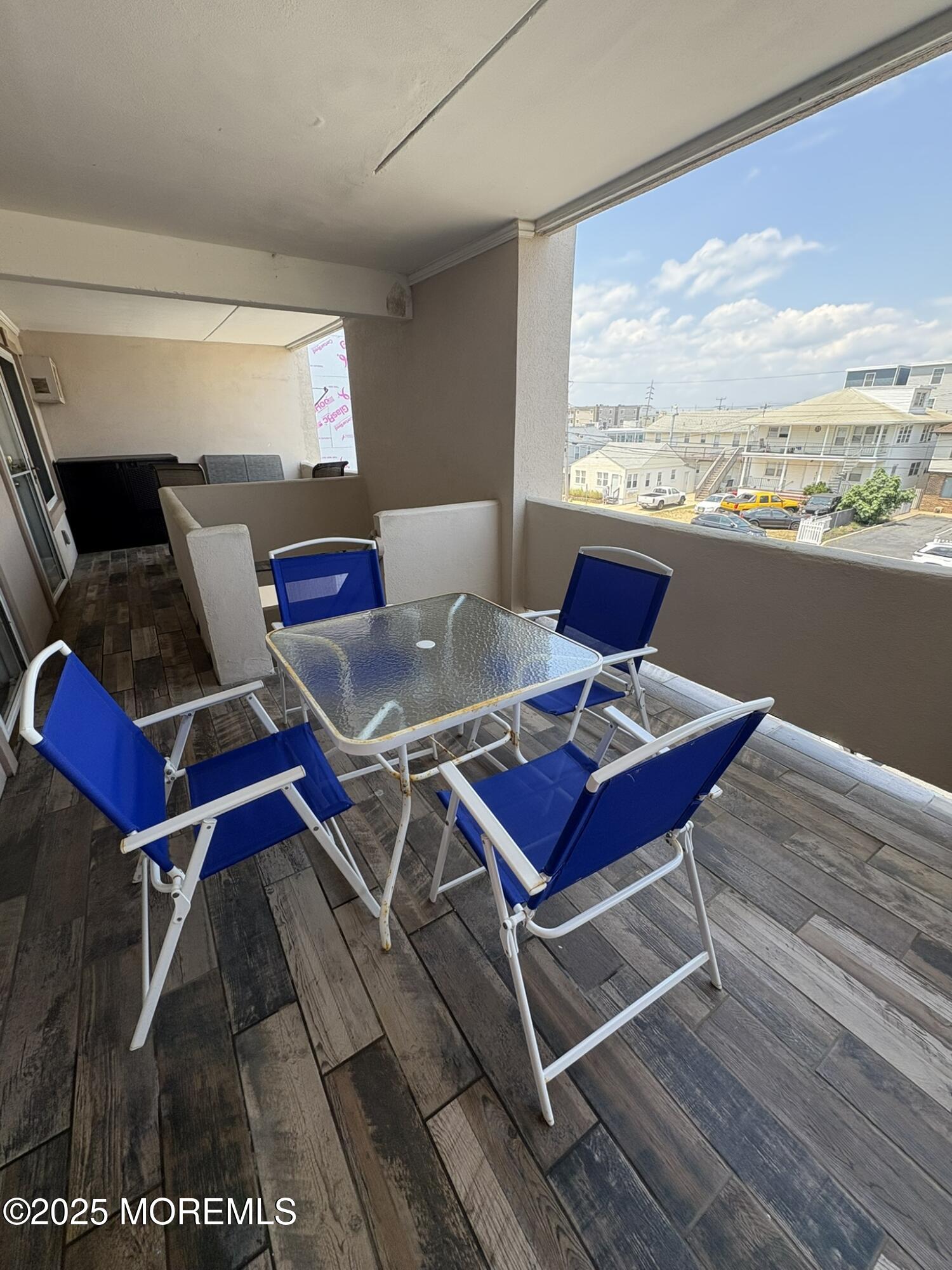 45 Sampson Avenue 11