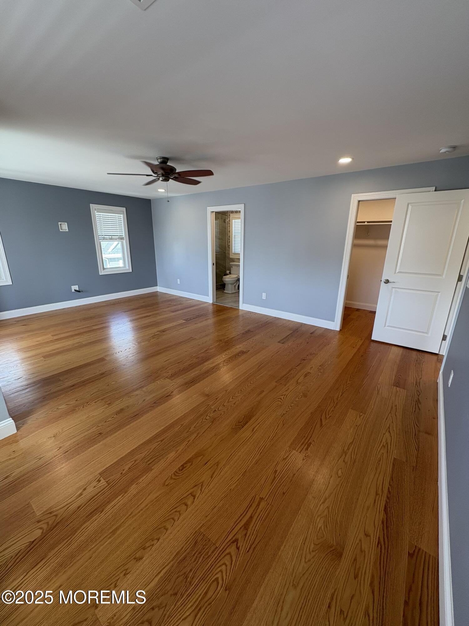 122 7th Avenue