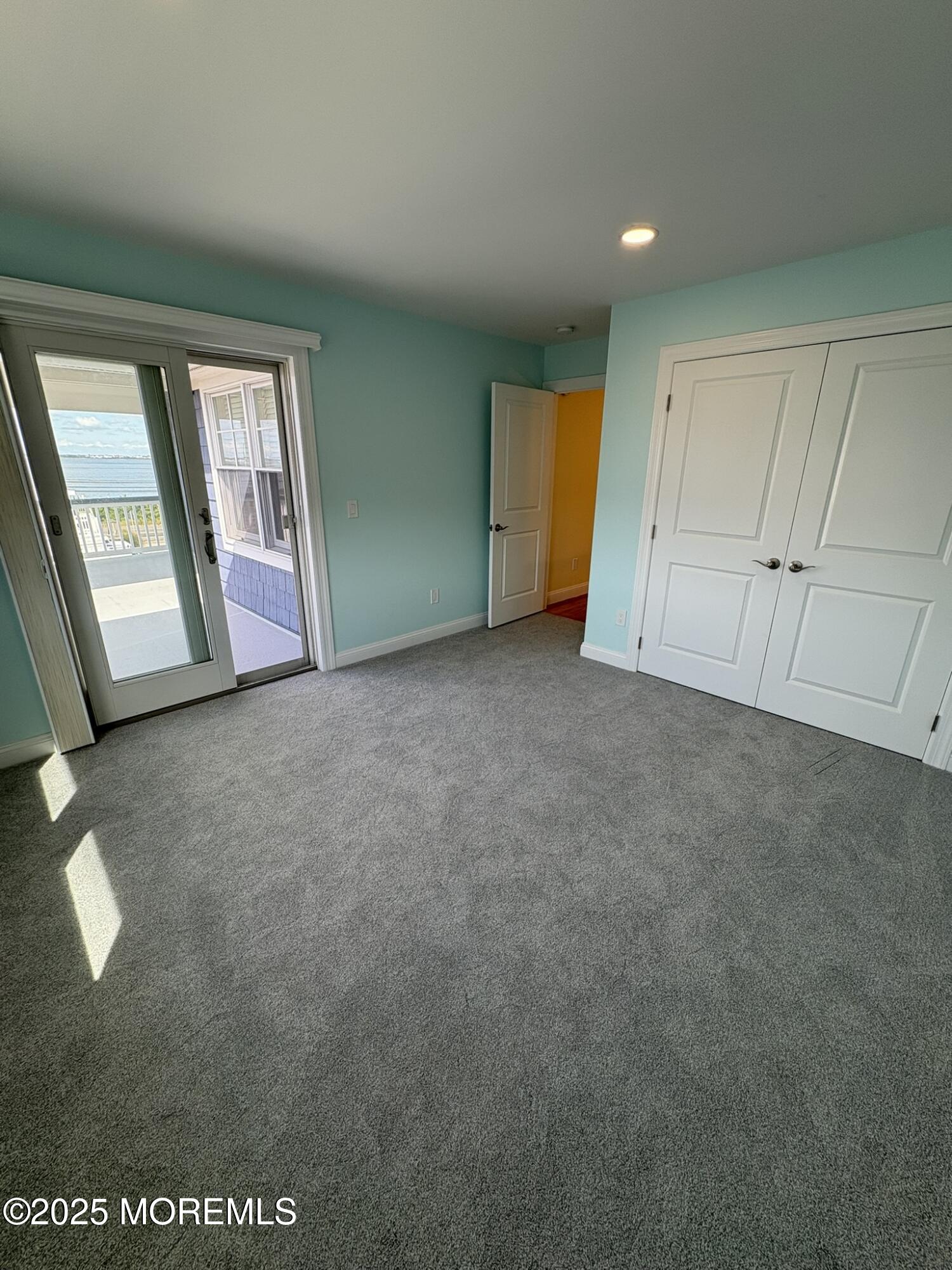 122 7th Avenue