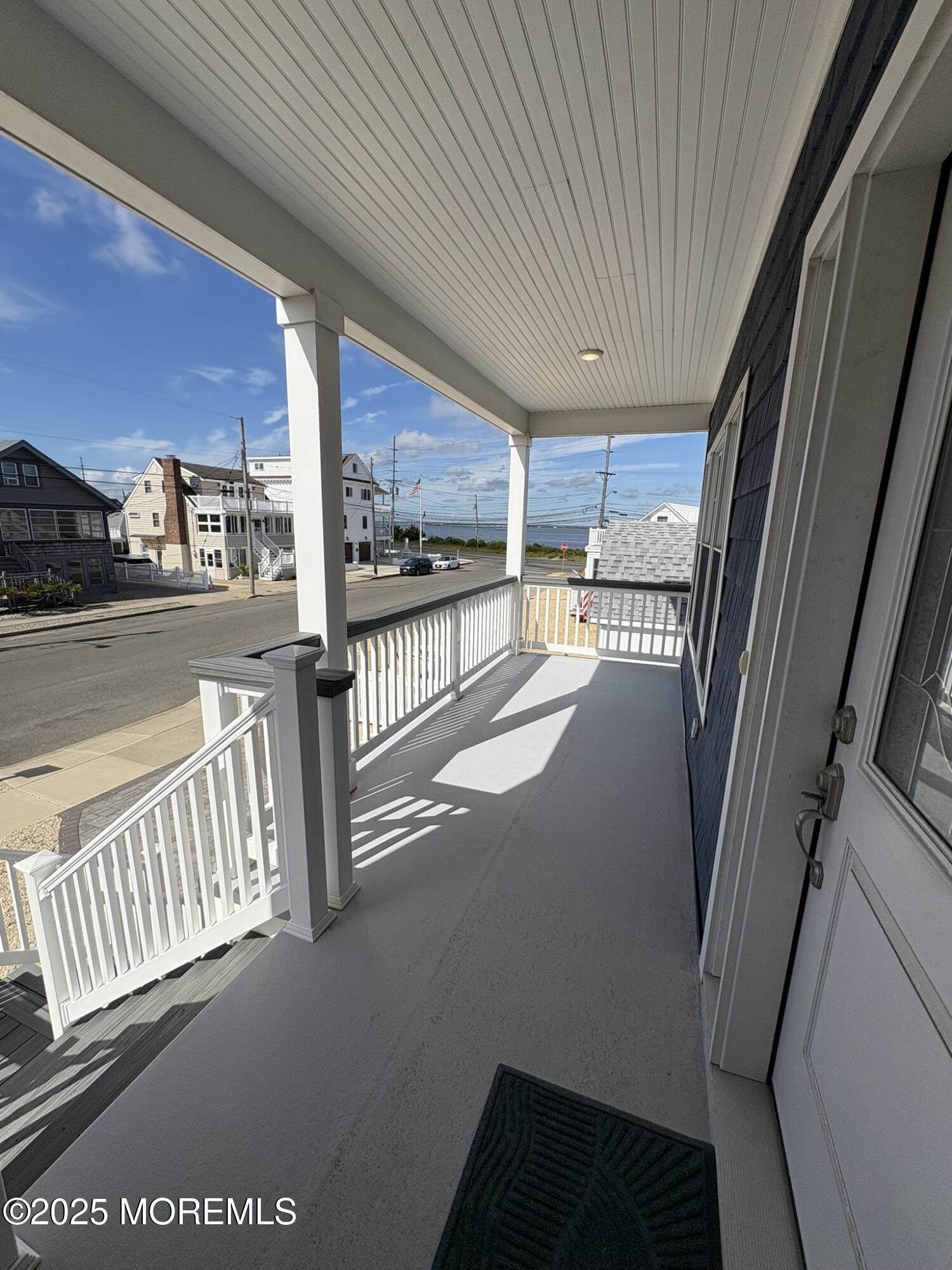 122 7th Avenue