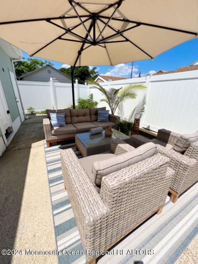 308 Harding Avenue WKLY SUMMER RENTAL