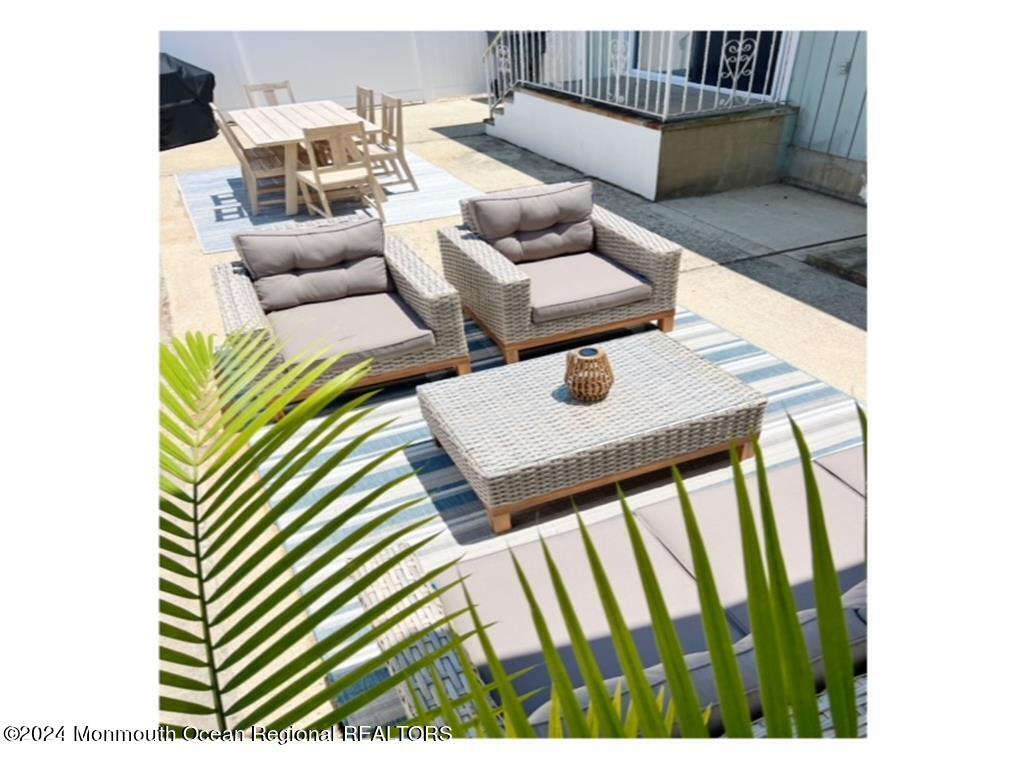 308 Harding Avenue WKLY SUMMER RENTAL