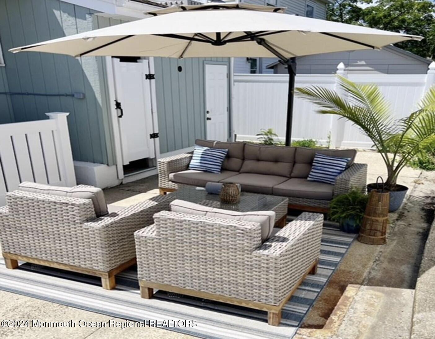 308 Harding Avenue WKLY SUMMER RENTAL
