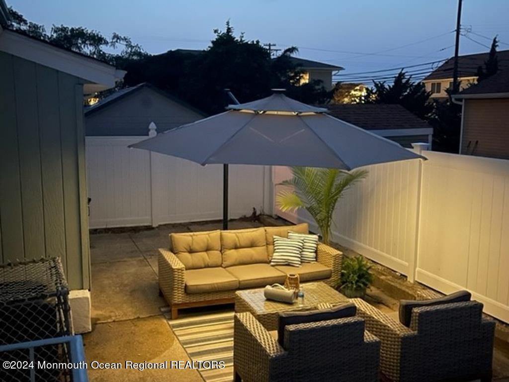 308 Harding Avenue WKLY SUMMER RENTAL
