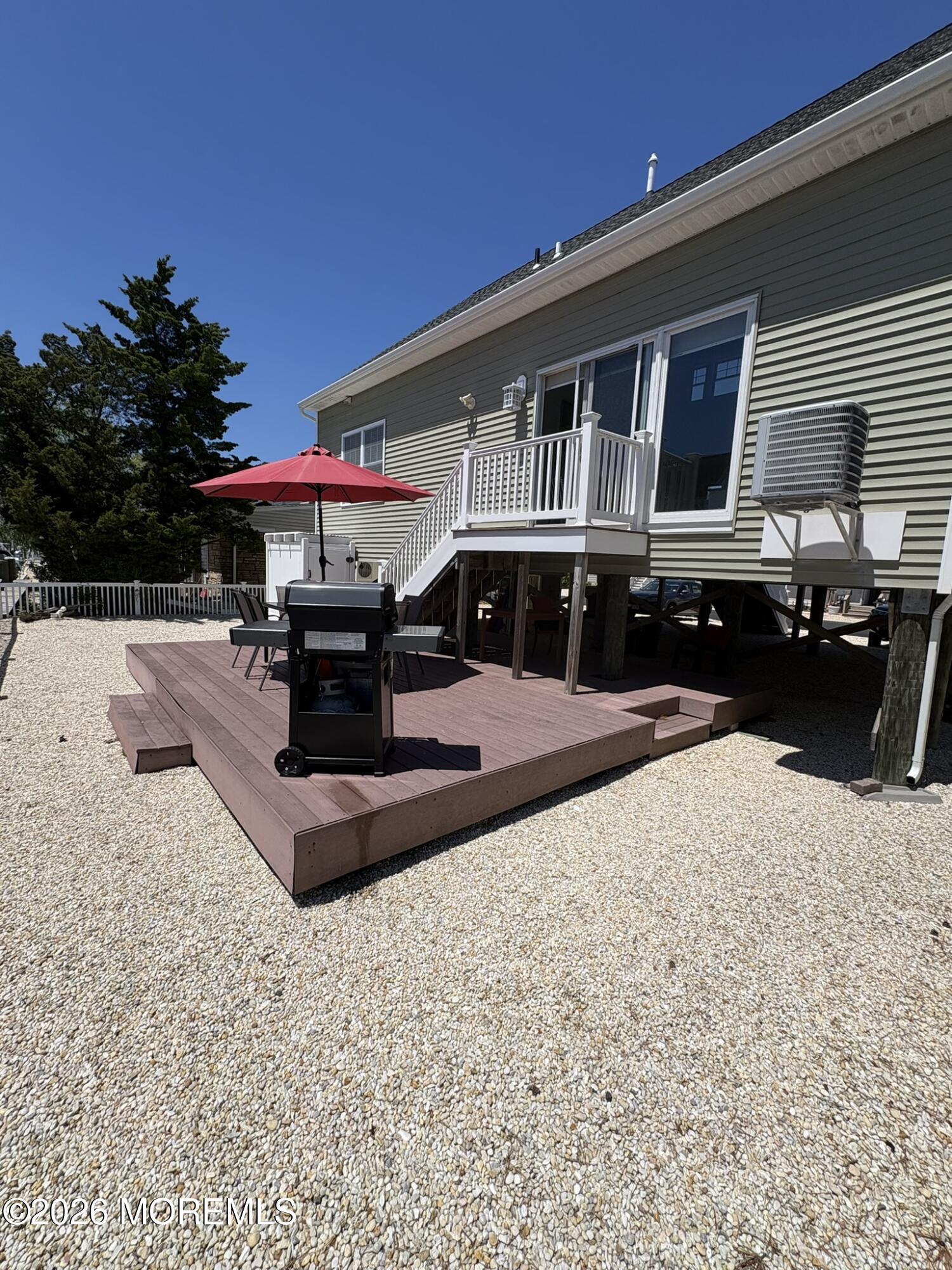 215 Heron Road