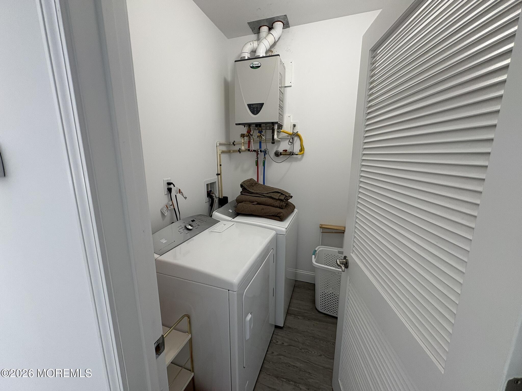 215 Heron Road