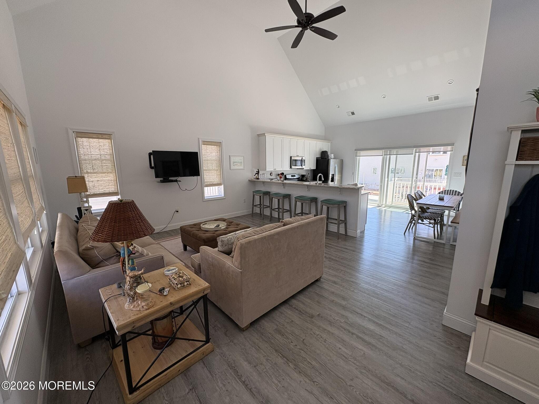 215 Heron Road