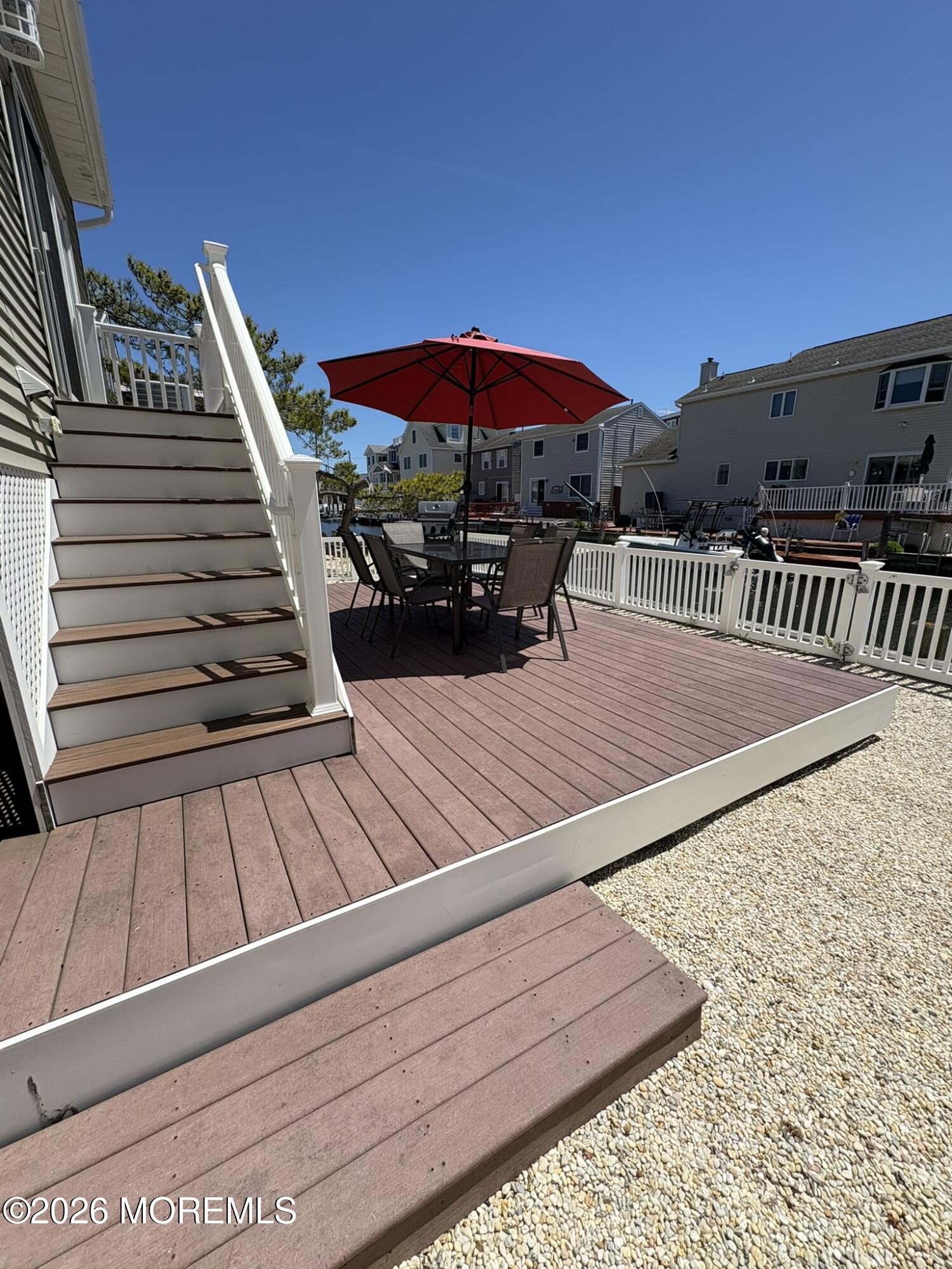 215 Heron Road
