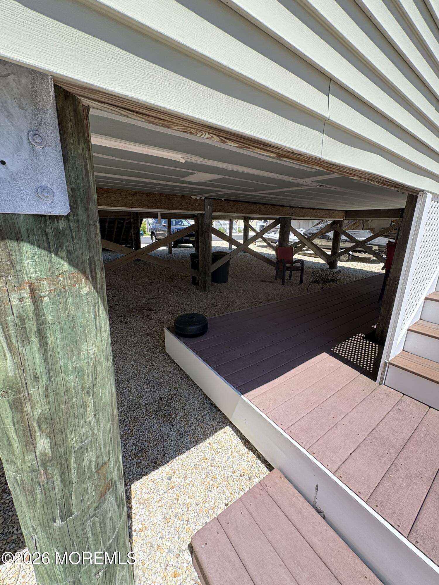 215 Heron Road