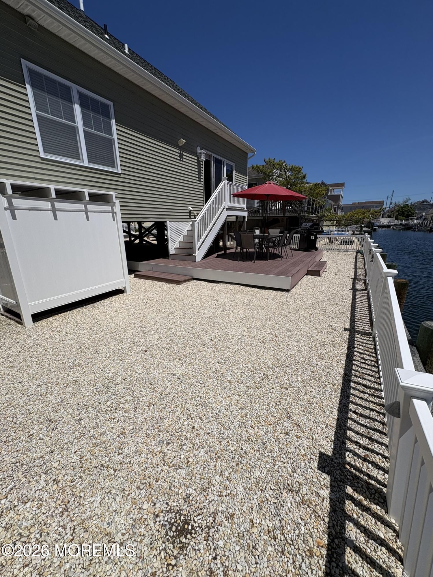 215 Heron Road