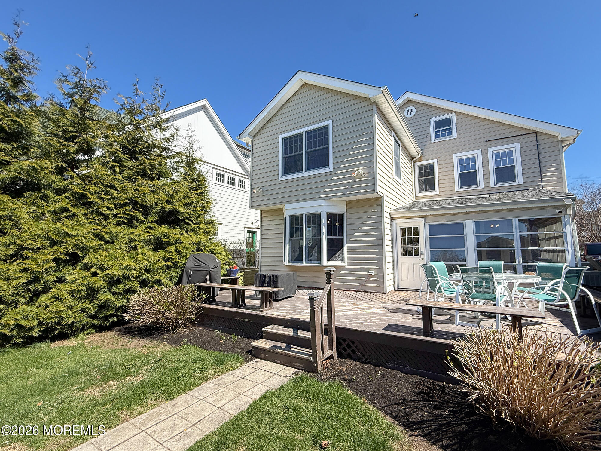 25 Ocean Avenue