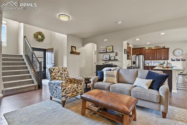 8345 Grand Peak Summit View