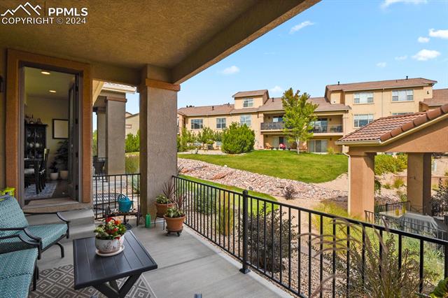 8345 Grand Peak Summit View