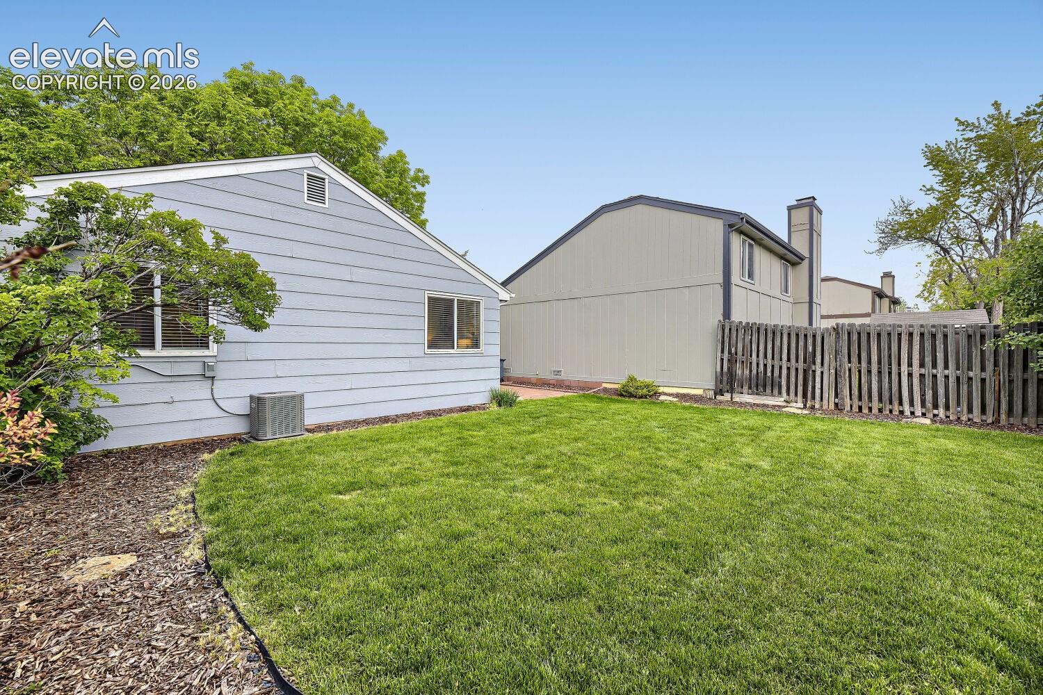 5595 Zang Street