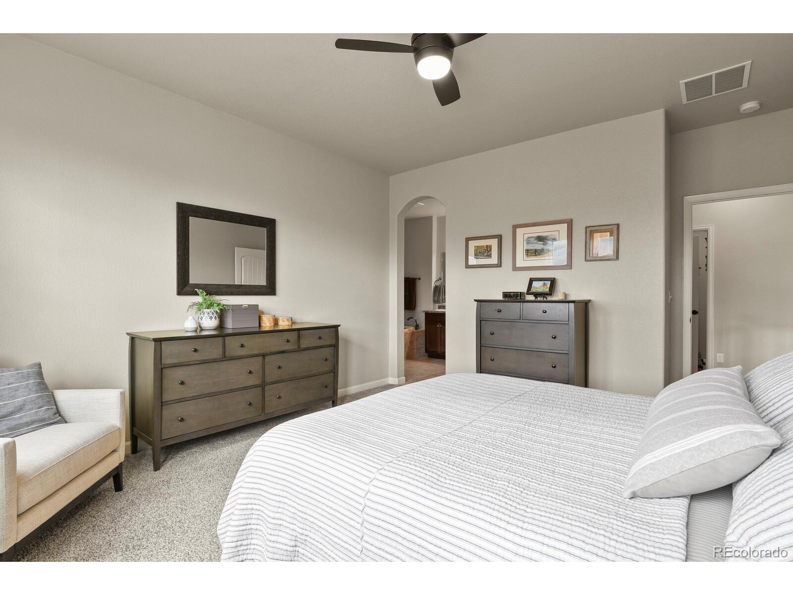 8345 Grand Peak Summit Vw