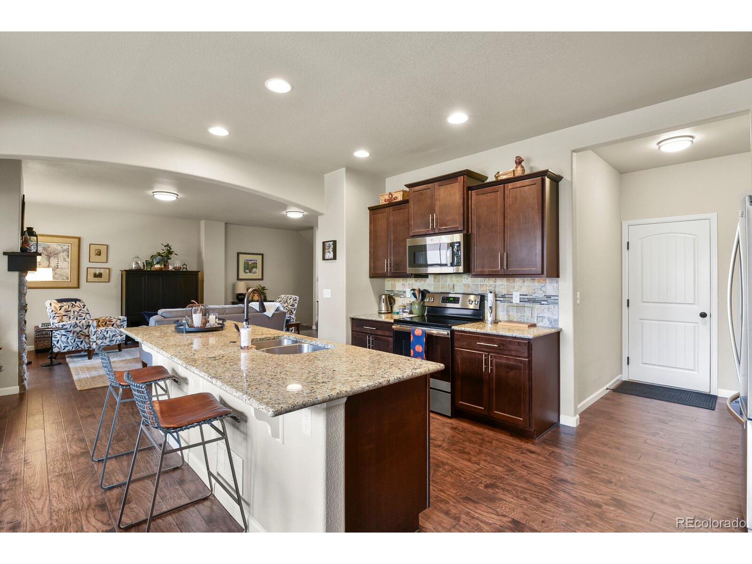 8345 Grand Peak Summit Vw