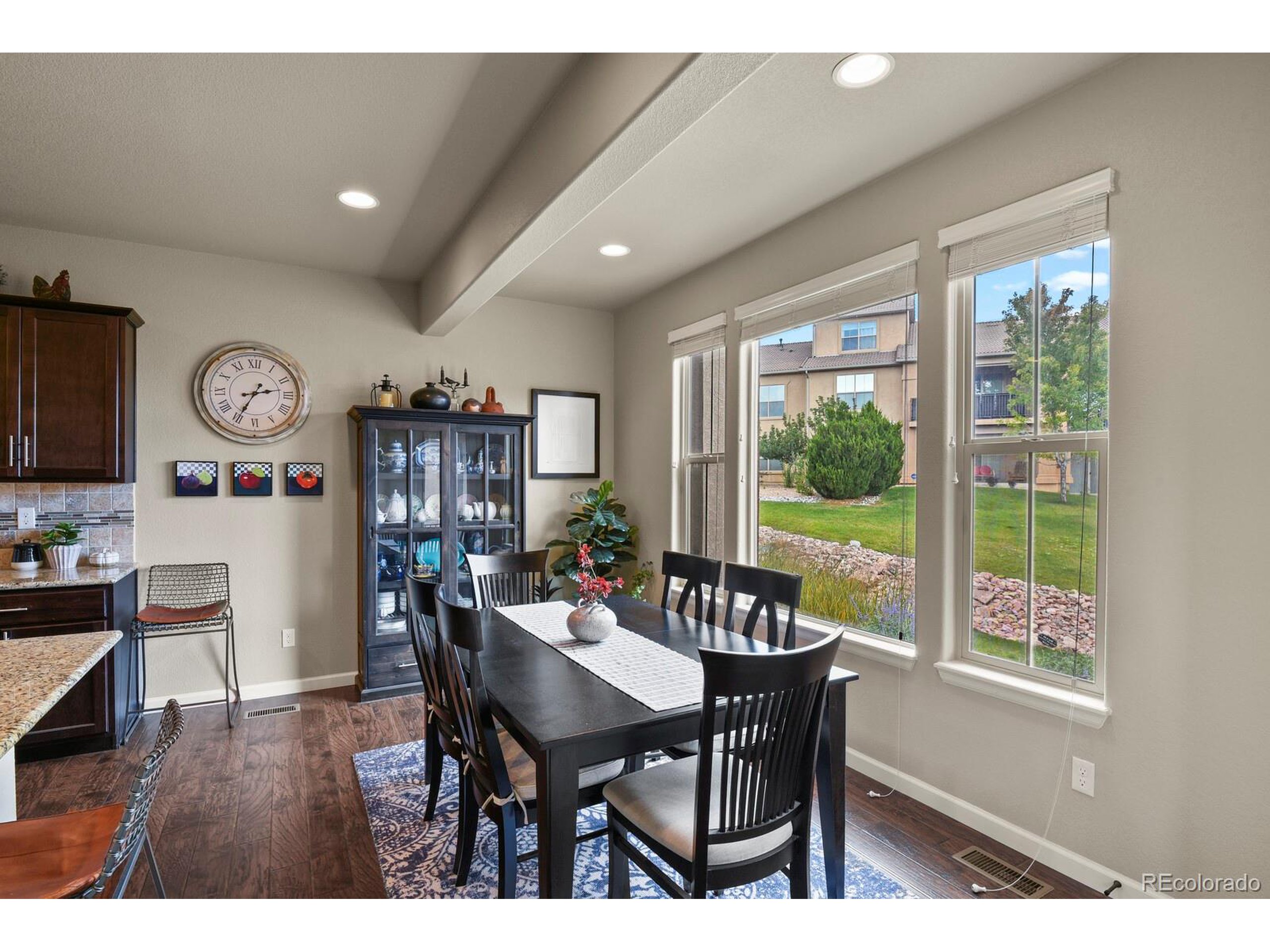 8345 Grand Peak Summit Vw