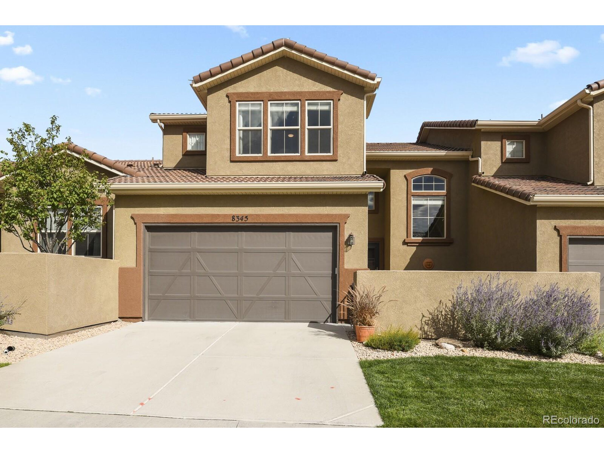 8345 Grand Peak Summit Vw