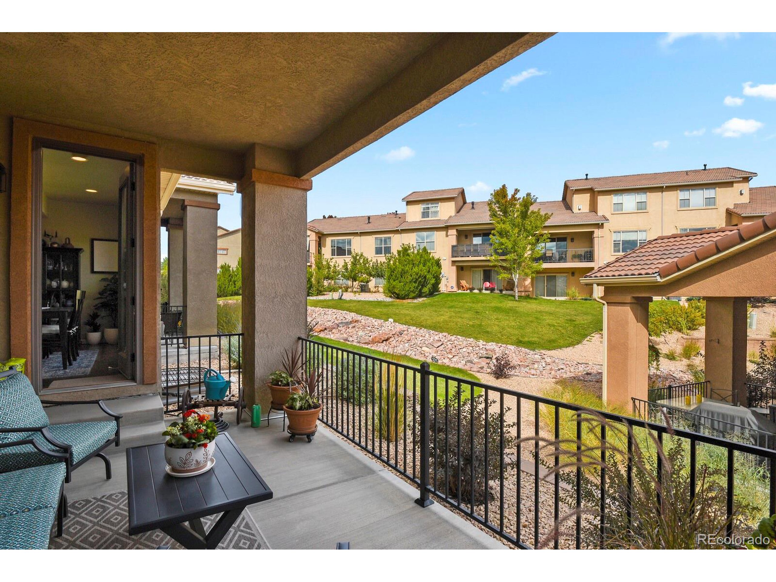 8345 Grand Peak Summit Vw