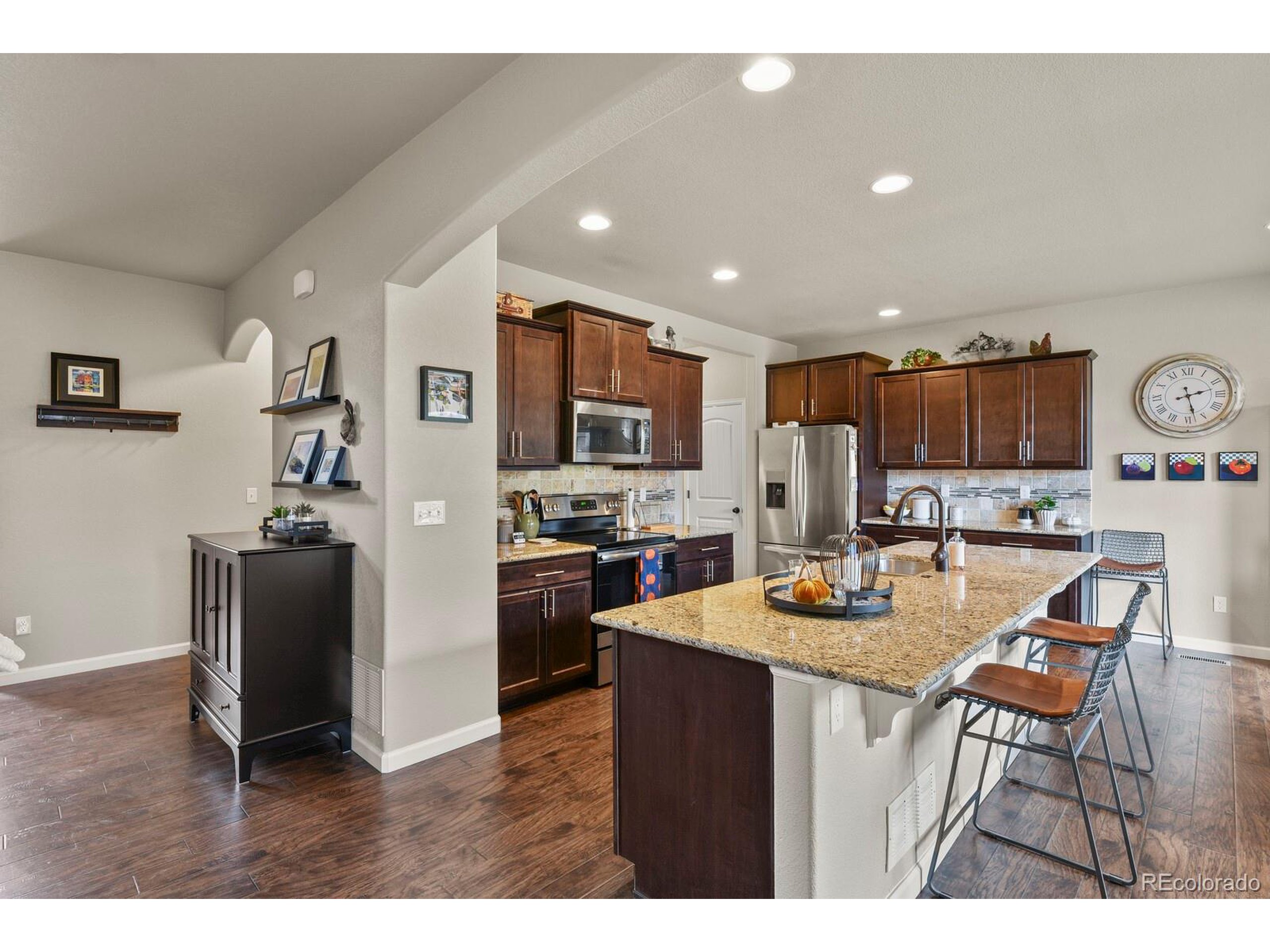 8345 Grand Peak Summit Vw