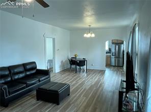 1122 E 4th Street