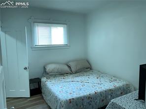 1122 E 4th Street