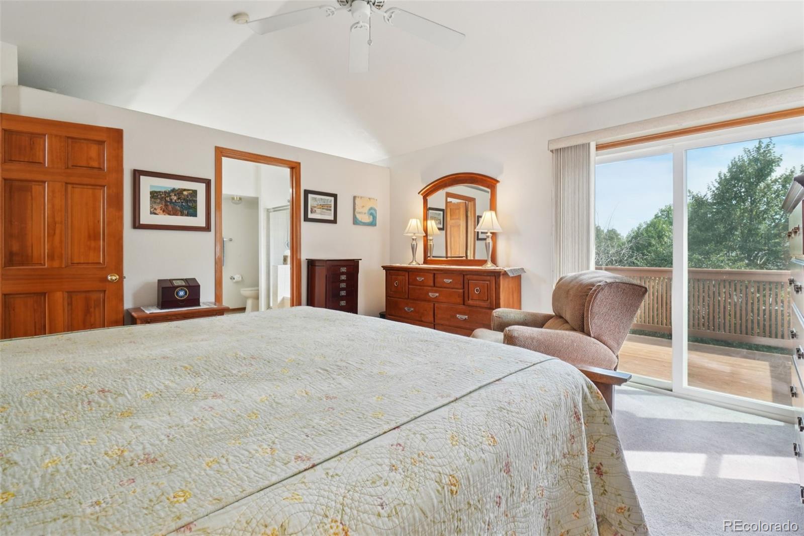 17040 Hastings Avenue