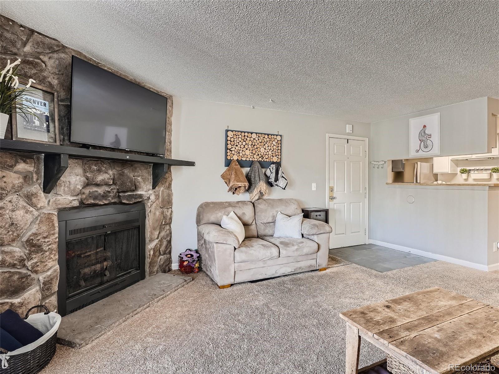 18302 E Kepner Place Unit: 208