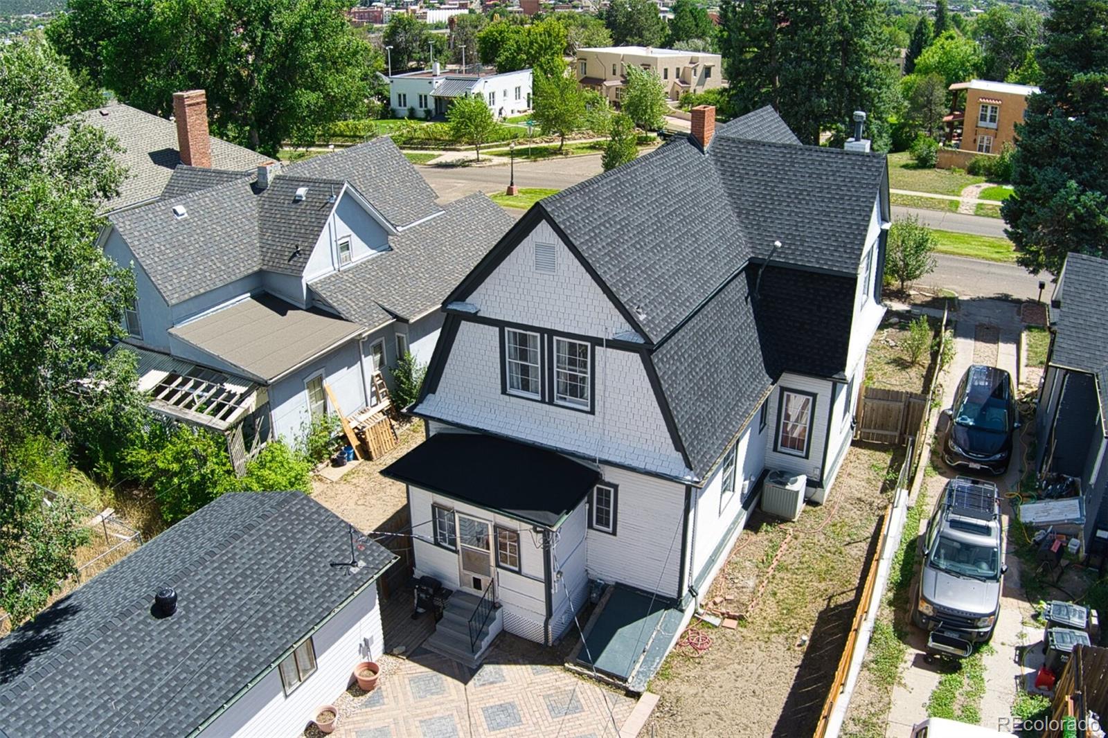 511 W Colorado Avenue