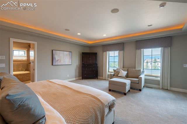 1575 Vine Cliff Heights