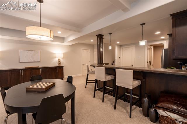 1575 Vine Cliff Heights
