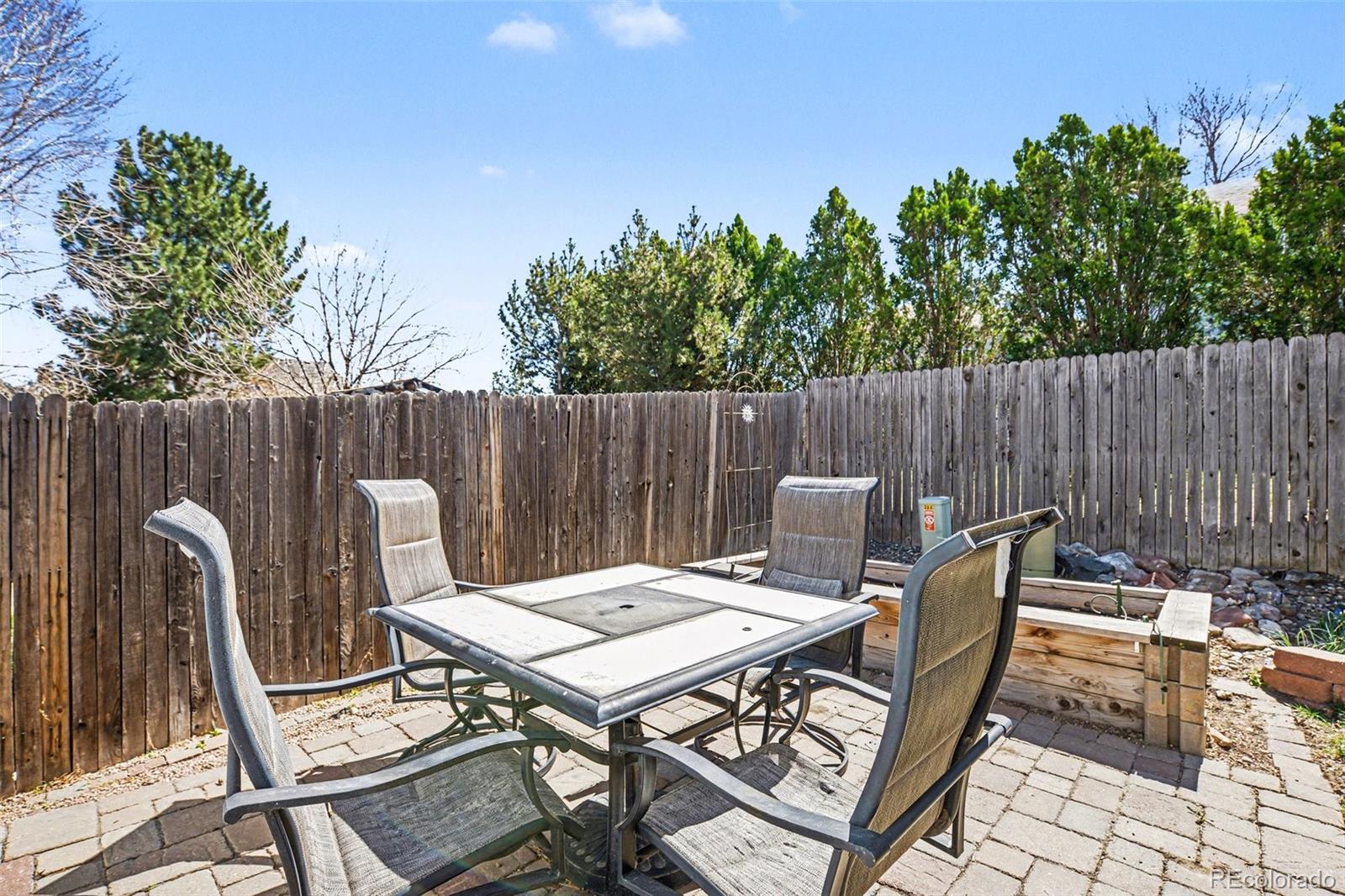 388 W 116th Way
