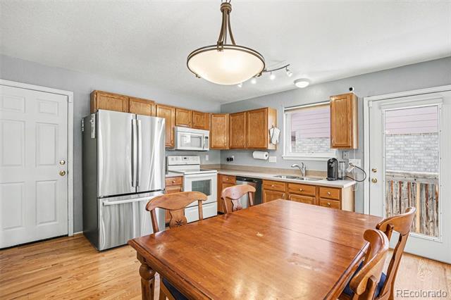 388 W 116th Way