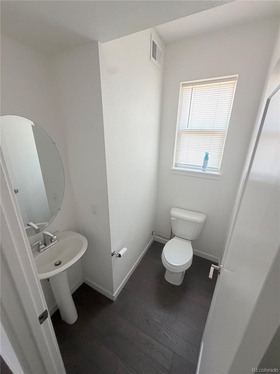 8711 E Hampden Avenue Unit: 4