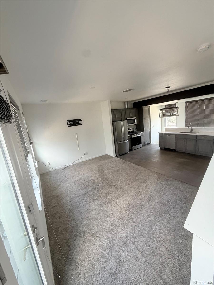 8711 E Hampden Avenue Unit: 4