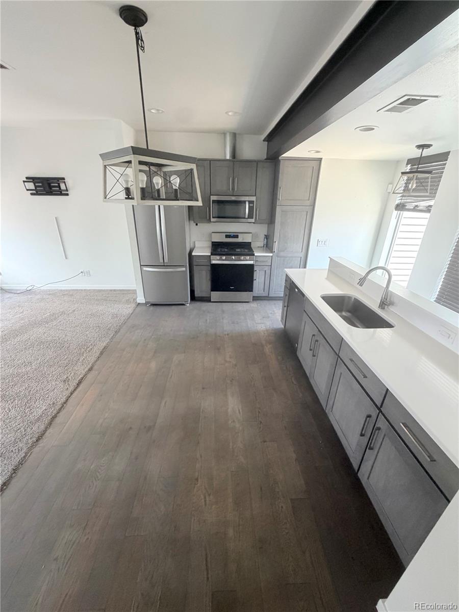 8711 E Hampden Avenue Unit: 4