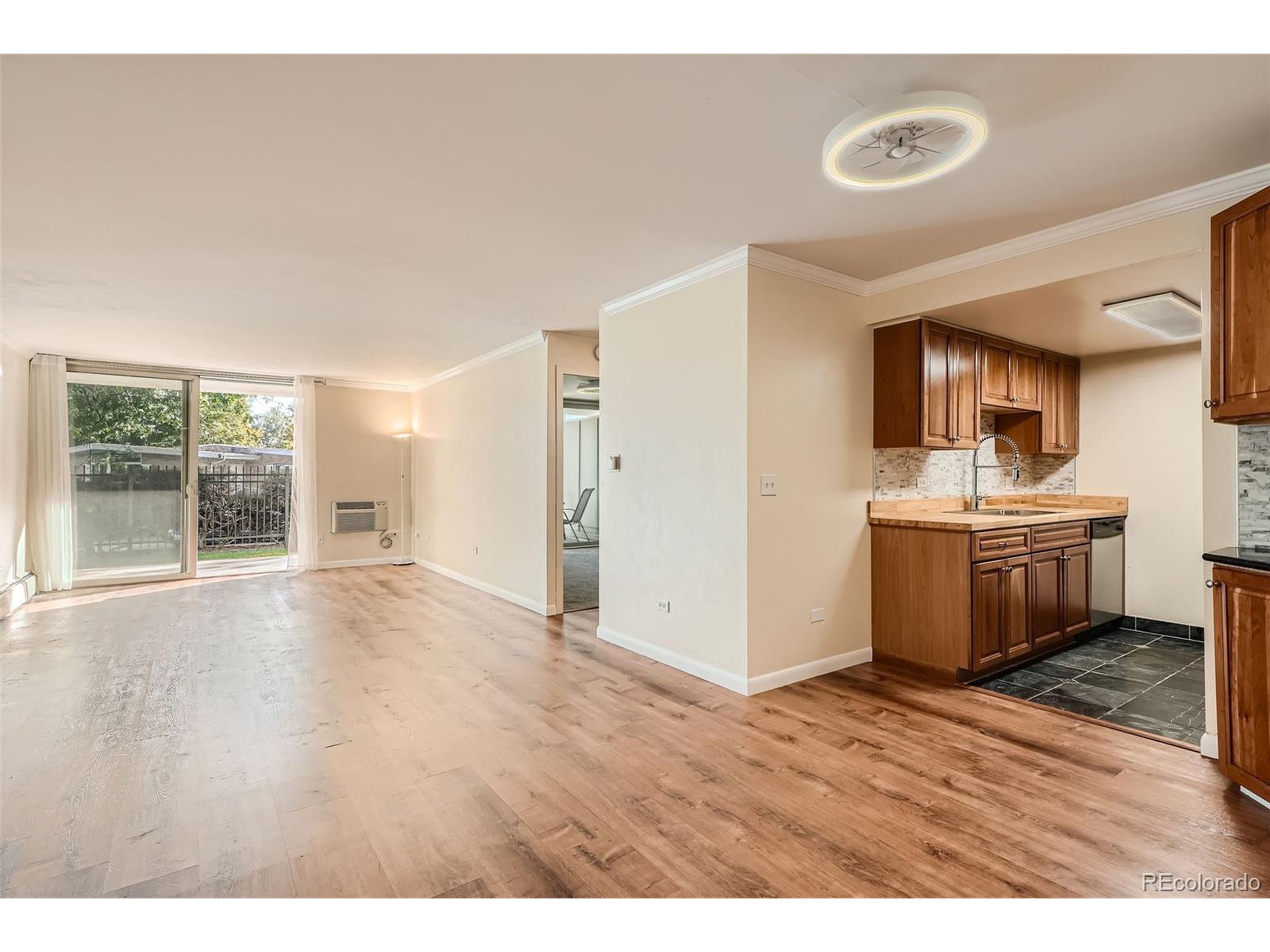 4600 E Asbury Cir 106