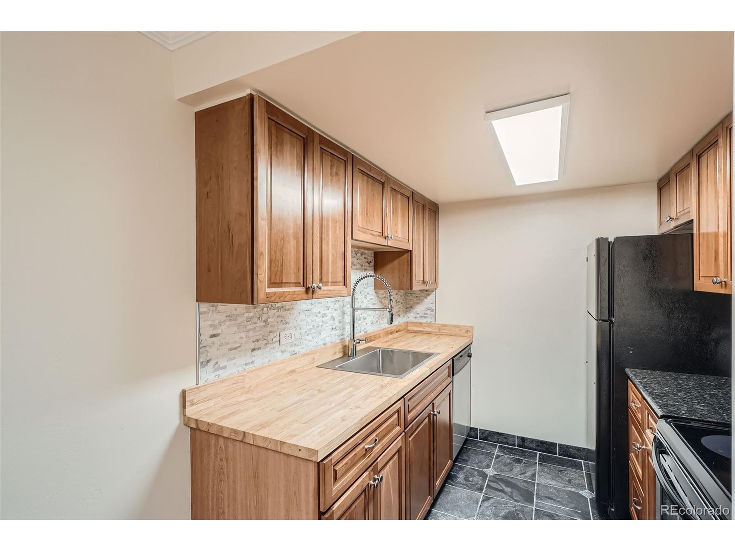 4600 E Asbury Cir 106