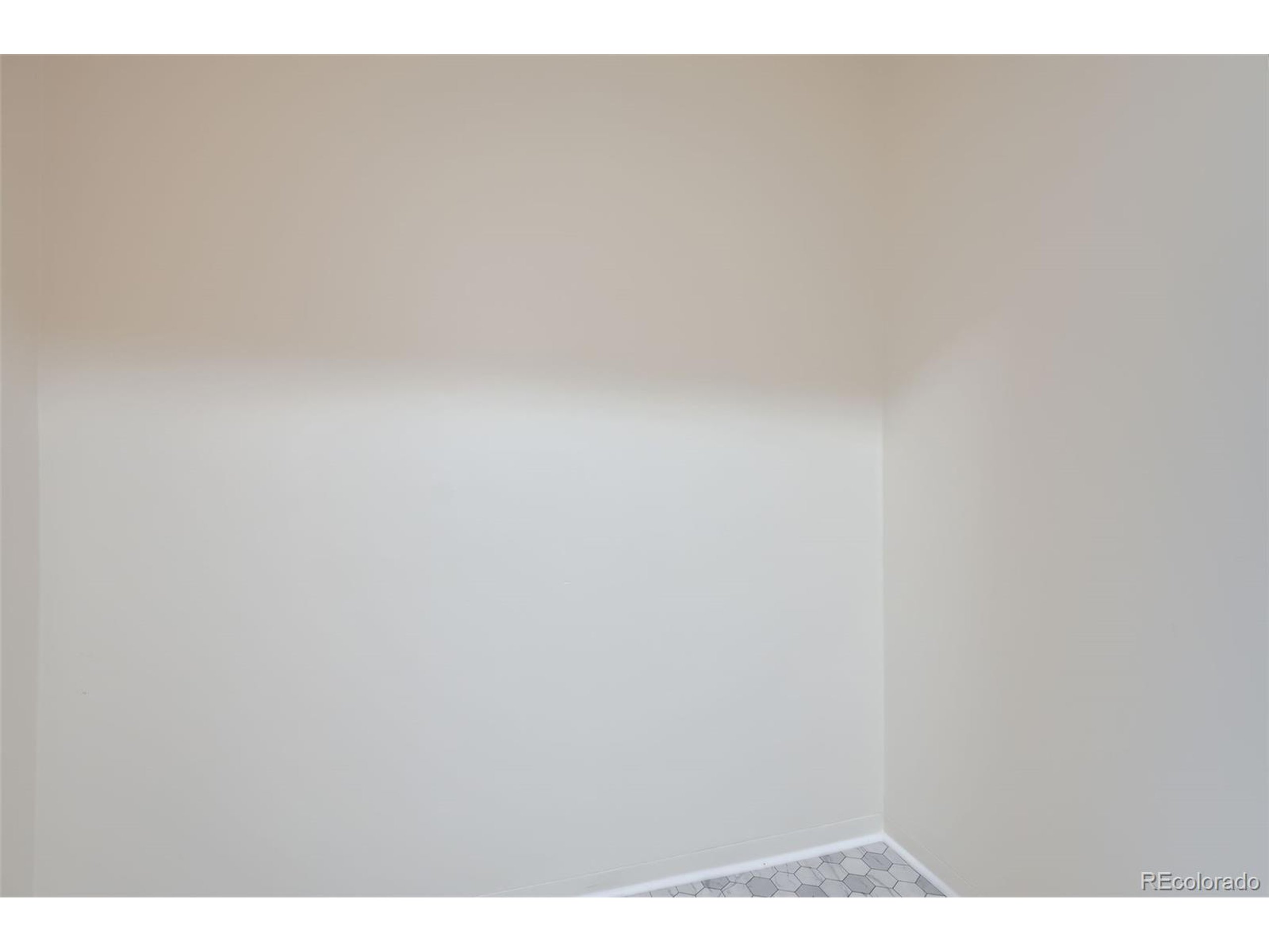 4600 E Asbury Cir 106