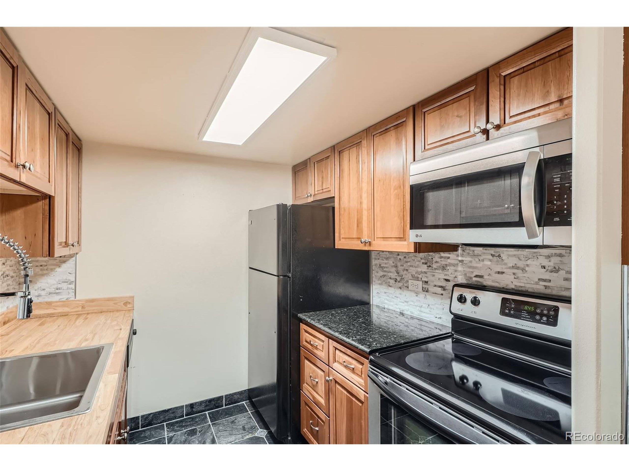 4600 E Asbury Cir 106