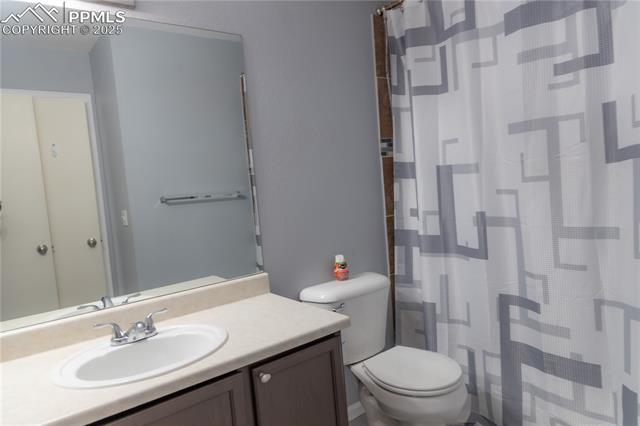 1390 Lords Hill Drive