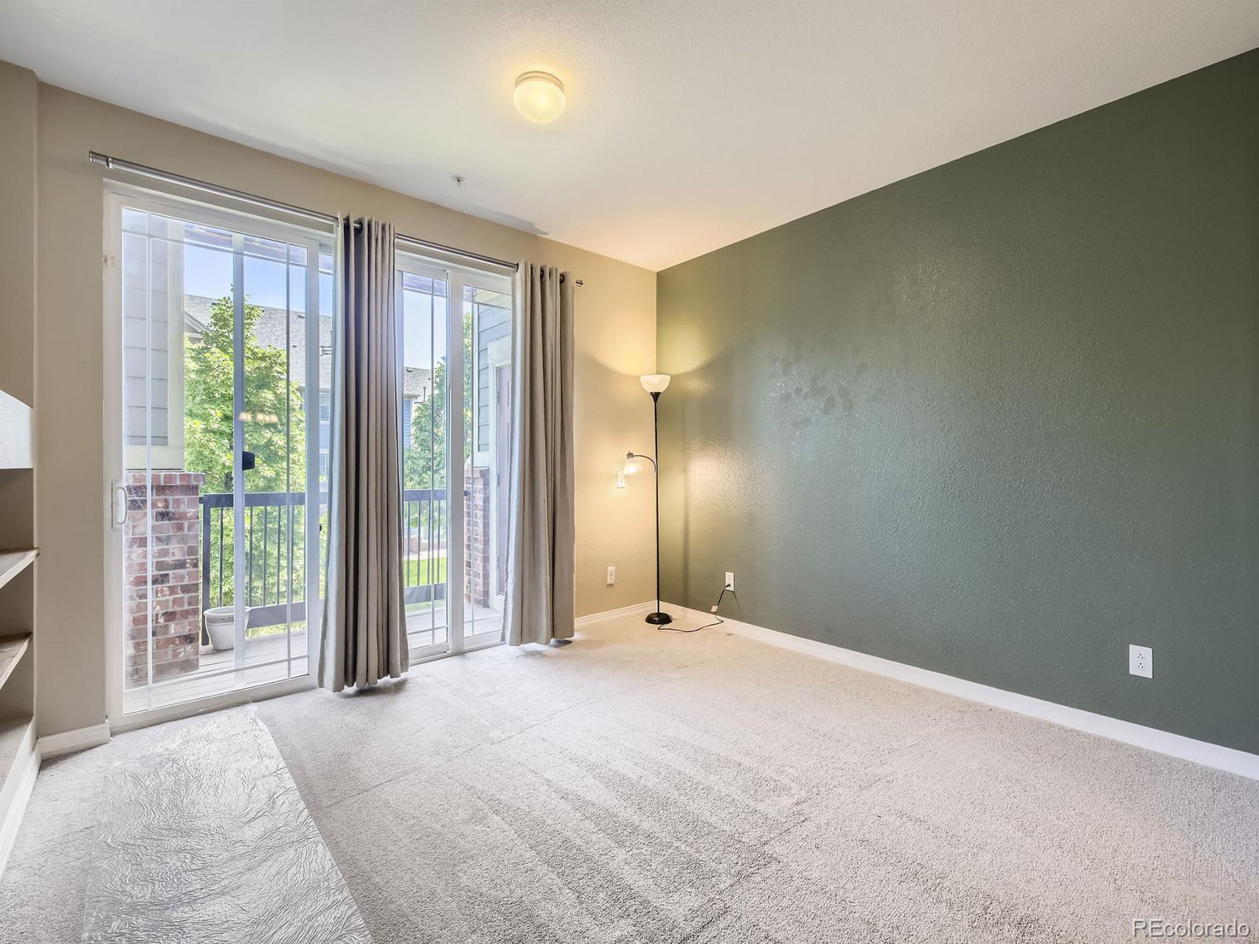 2133 Krisron Rd A202