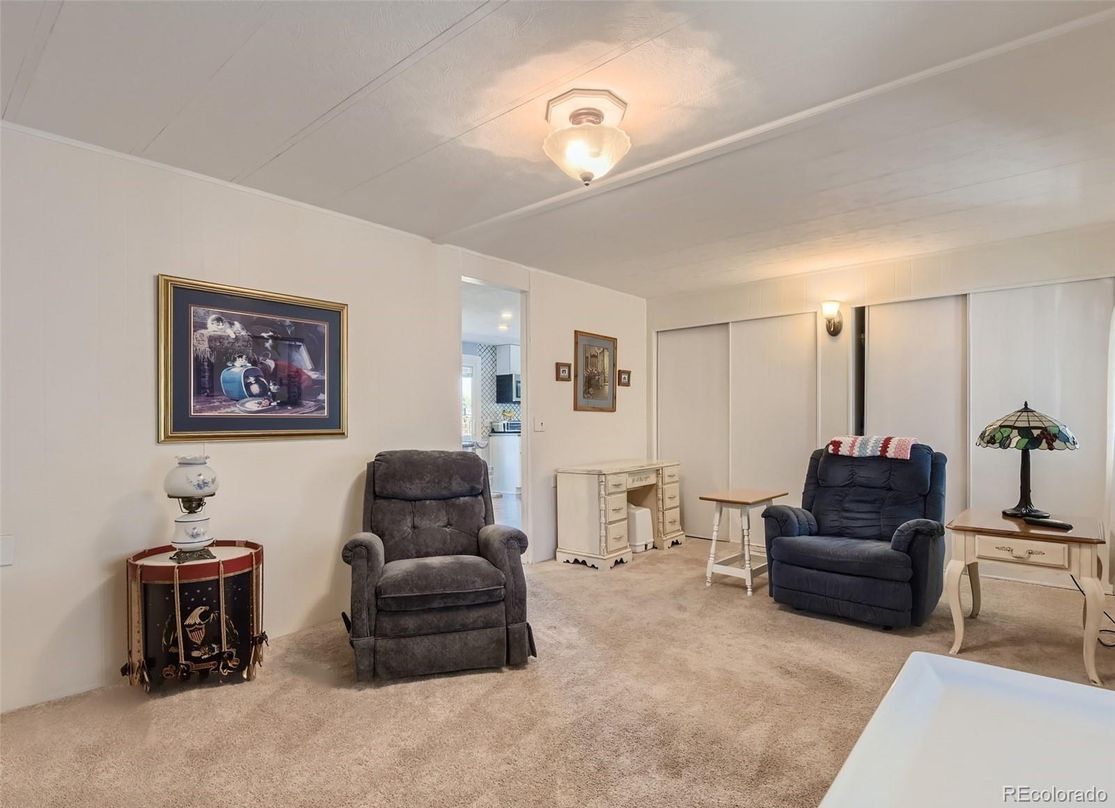 8201 S Santa Fe Drive