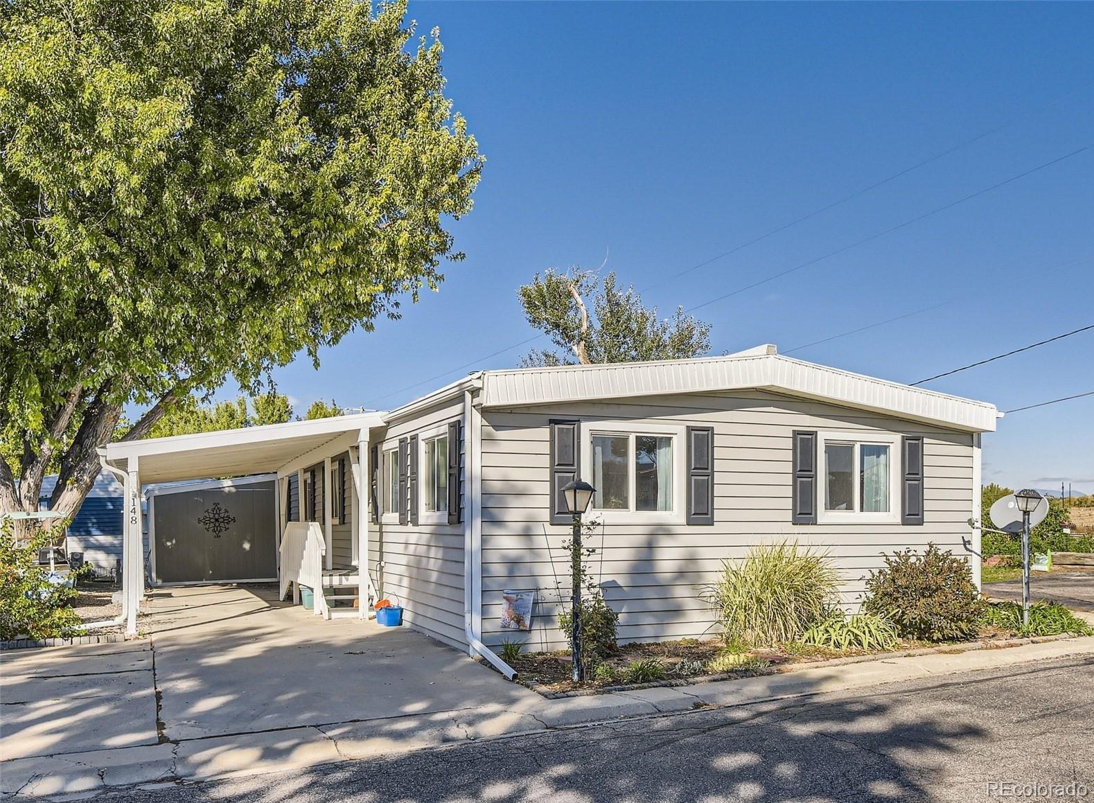 8201 S Santa Fe Drive