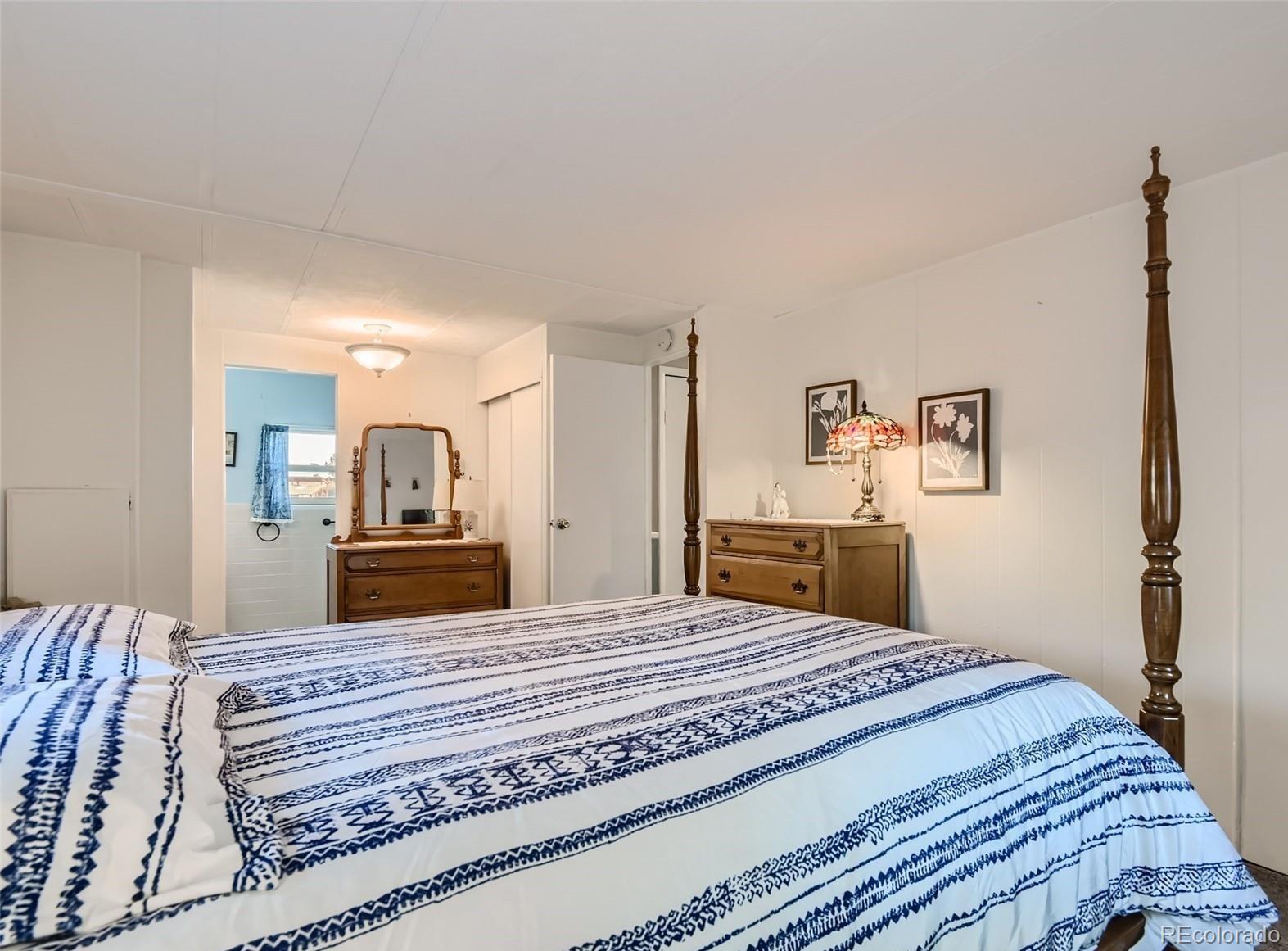 8201 S Santa Fe Drive