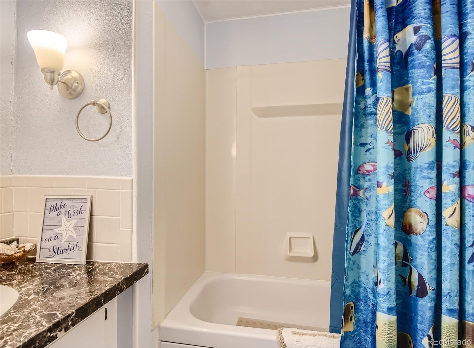 8201 S Santa Fe Drive