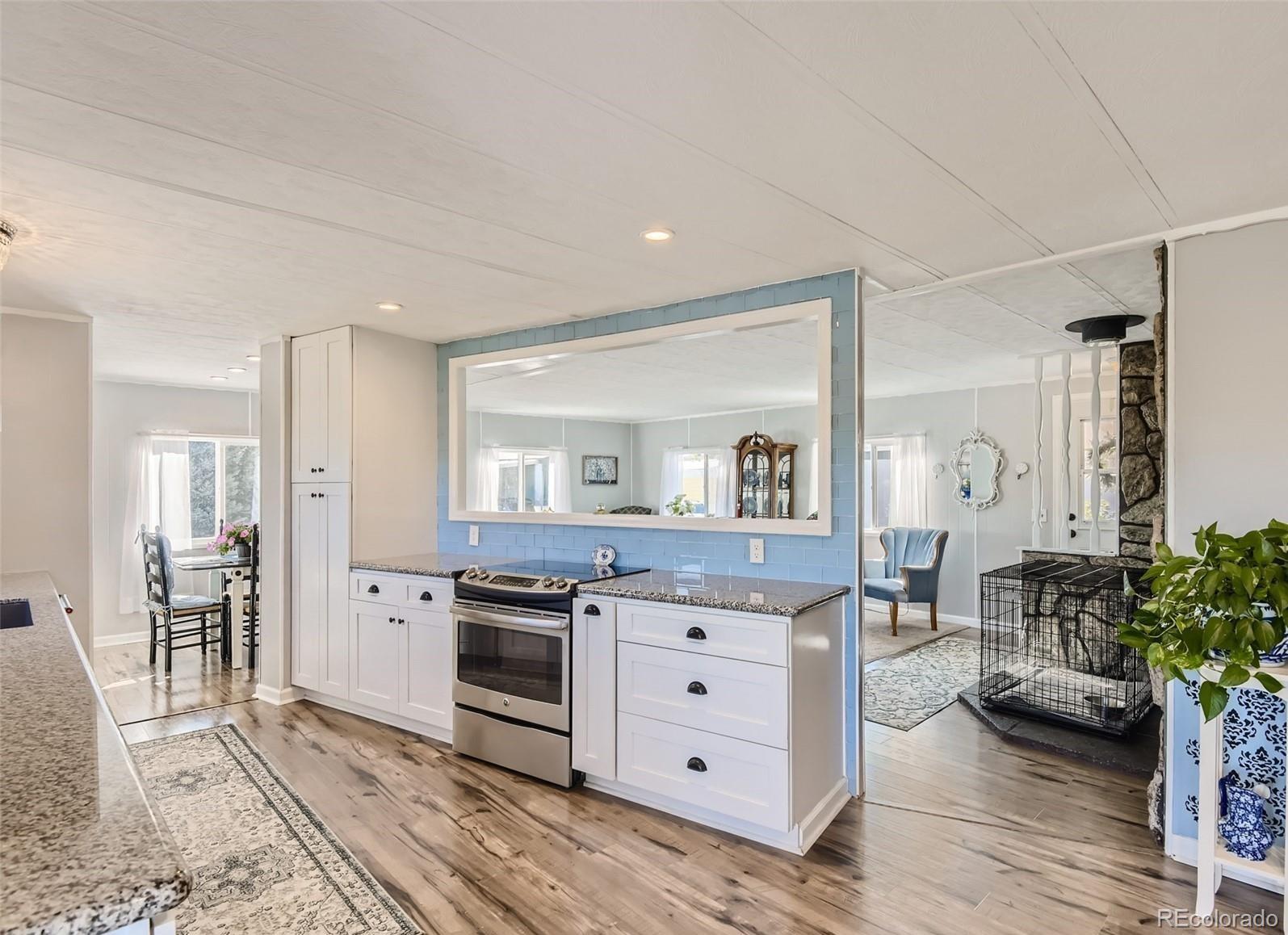 8201 S Santa Fe Drive