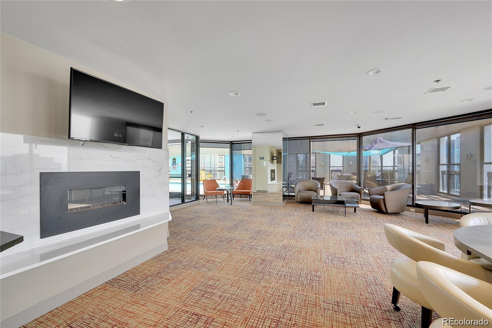 1625 Larimer Street Unit: 1007